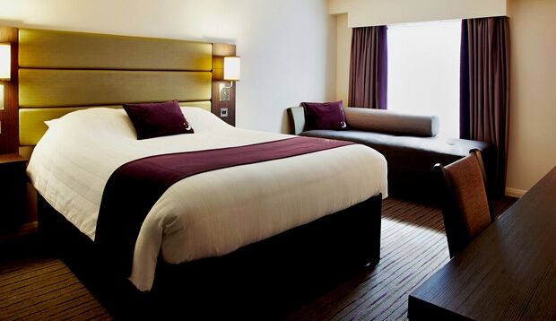 Premier Inn Stroud ستراود المظهر الخارجي الصورة